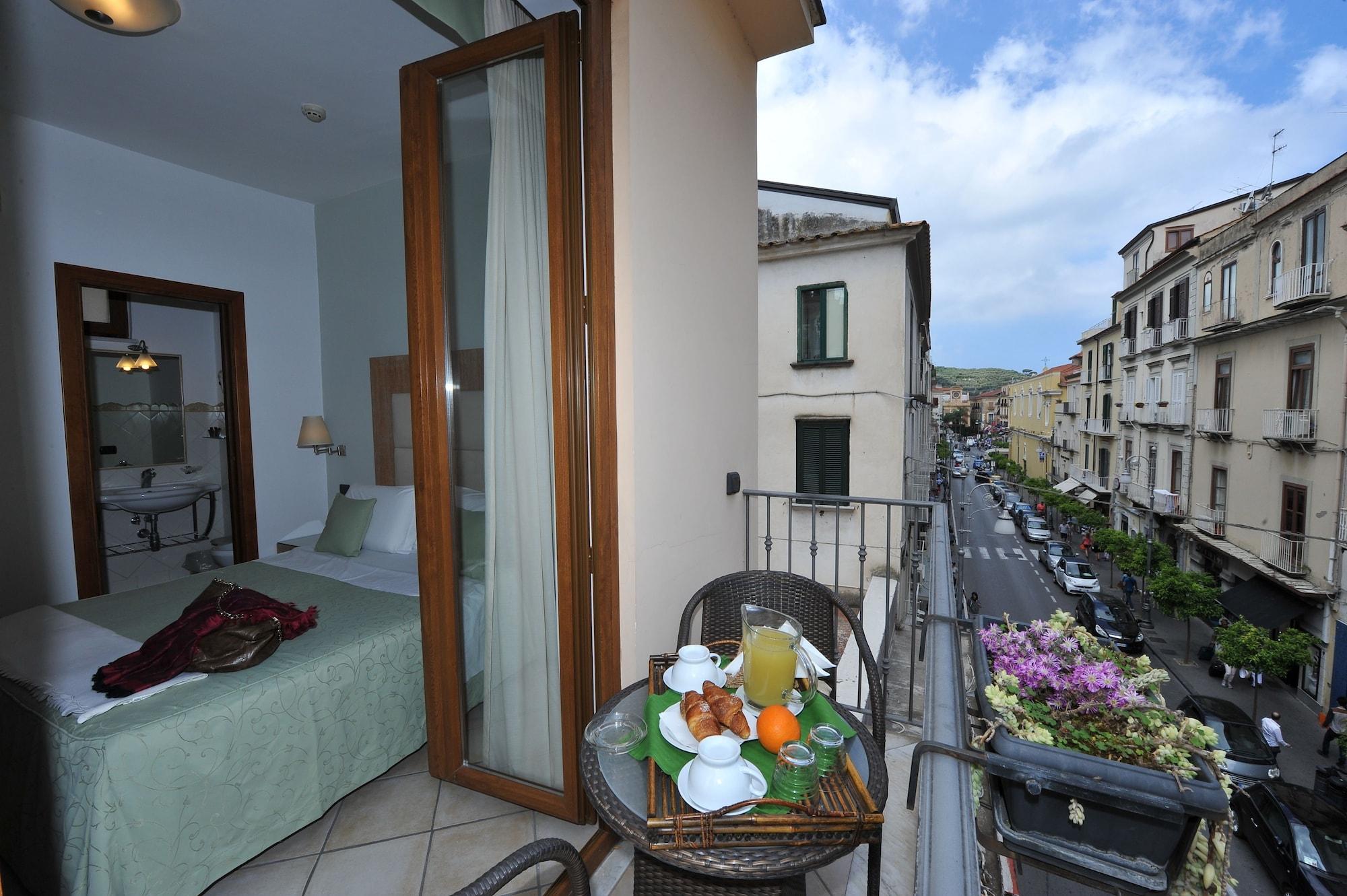 Hotel Sorrento City Exterior photo