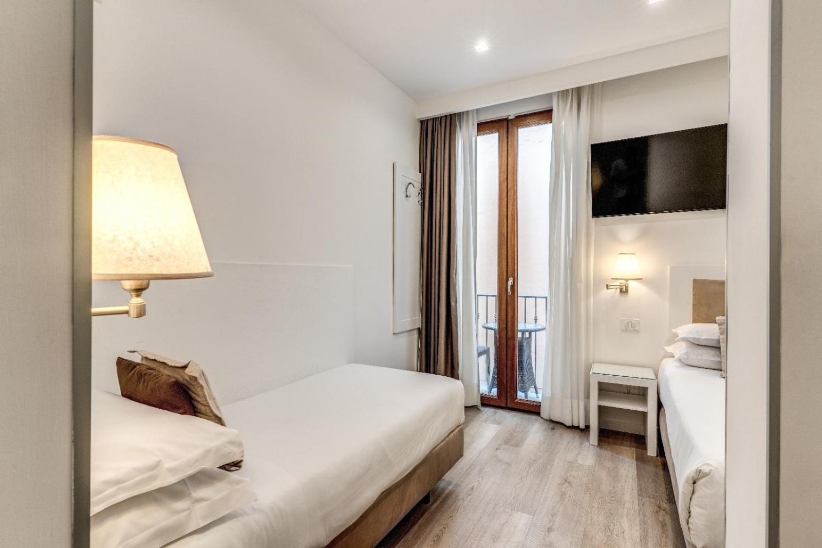 Hotel Sorrento City Exterior photo
